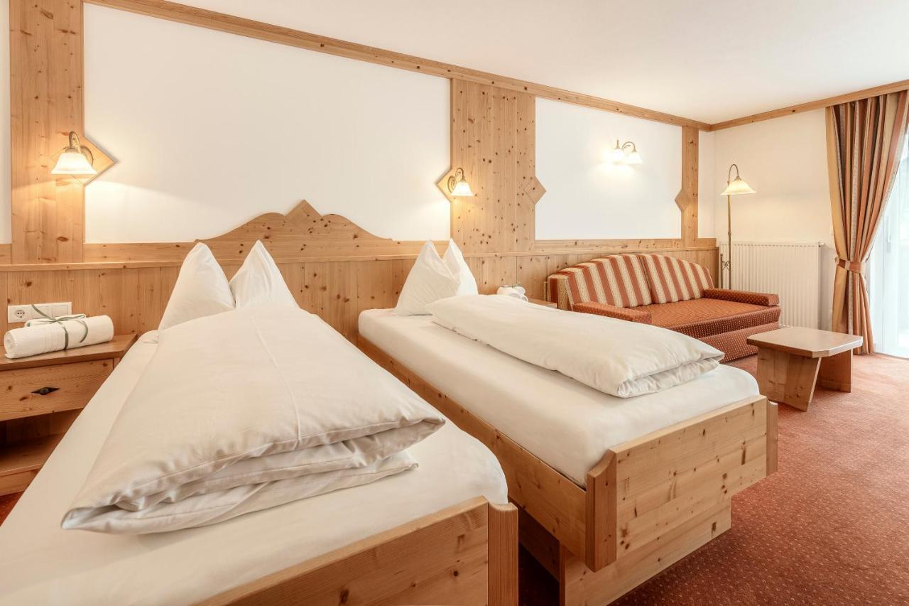Christeinerhof Hotel Santa Cristina Val Gardena Екстериор снимка