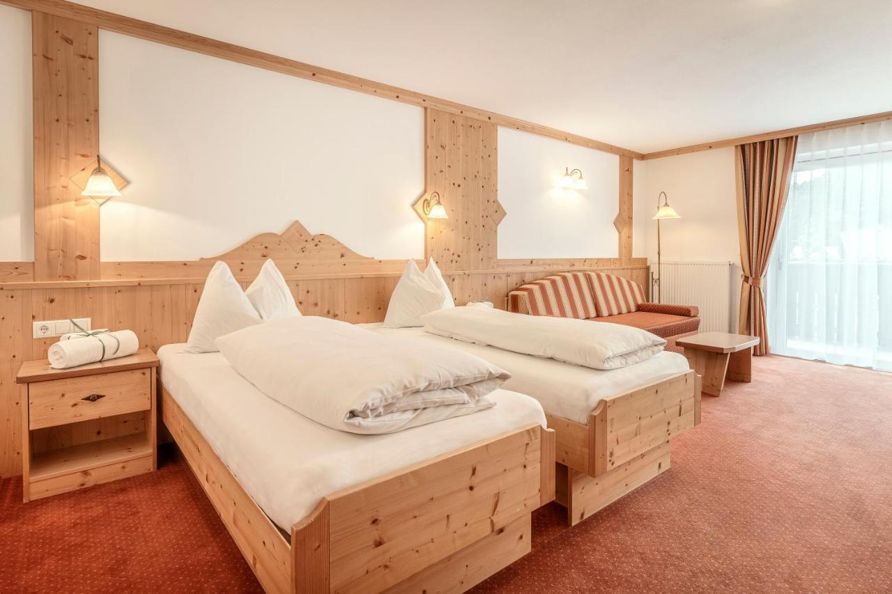 Christeinerhof Hotel Santa Cristina Val Gardena Екстериор снимка
